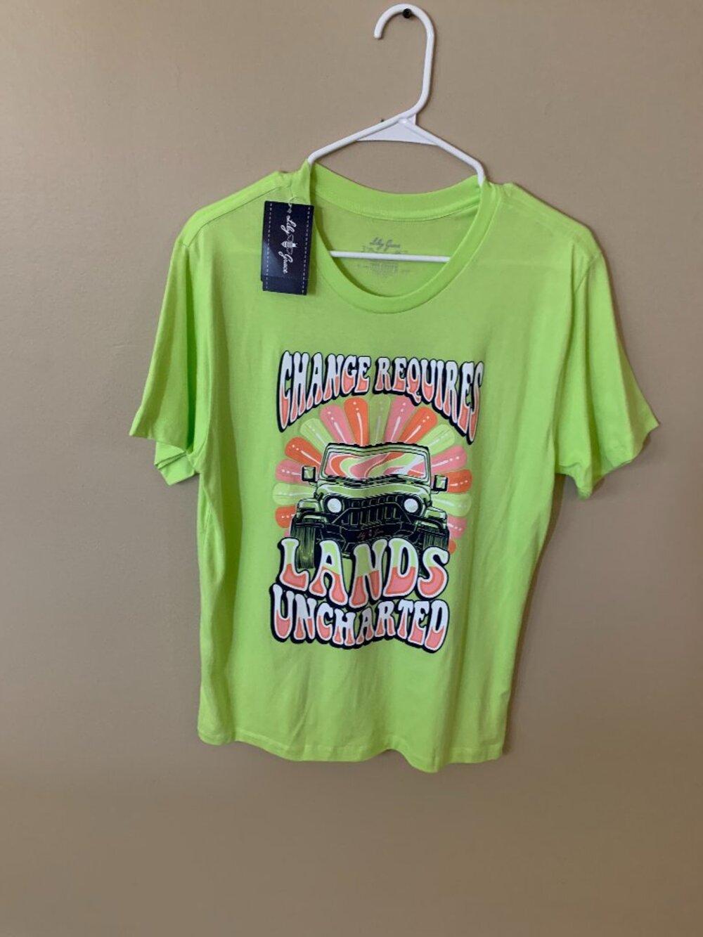 Lilly Grace Tee Shirt Size Med.  NWT